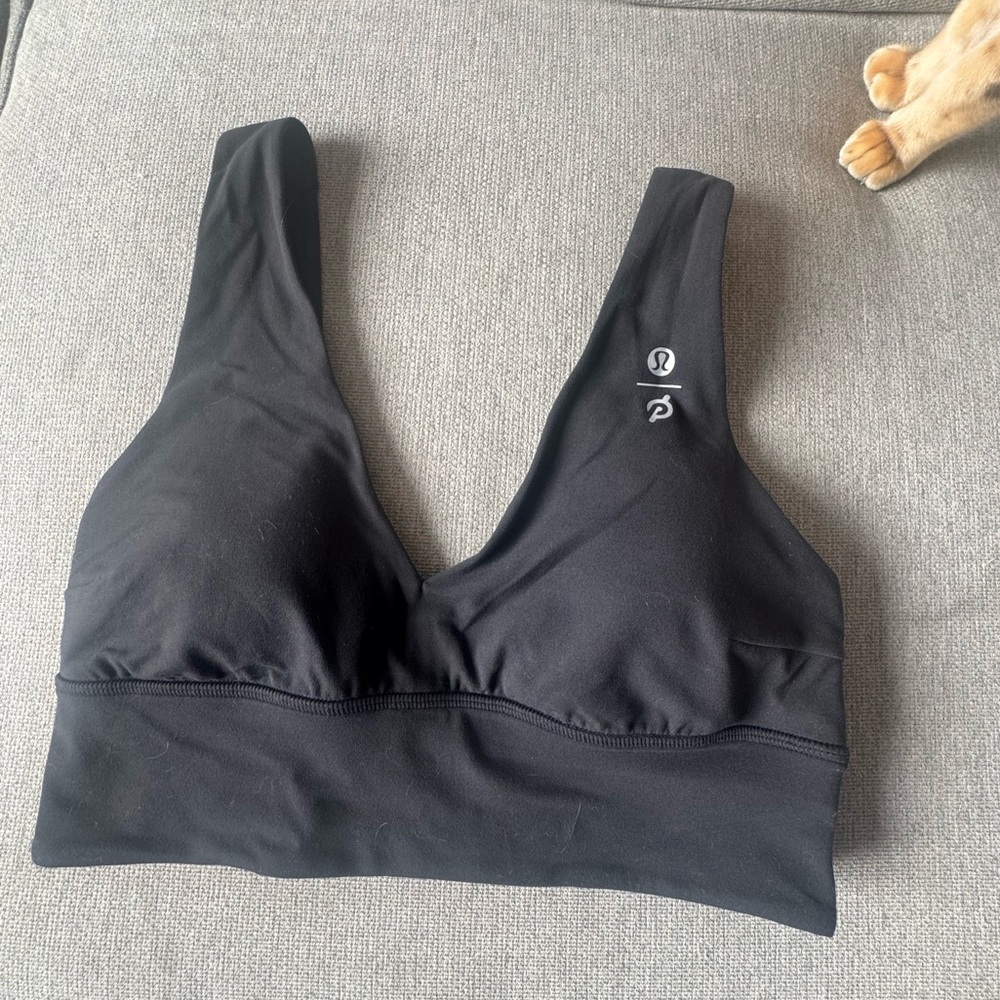 Peloton Lululemon Black Sports Bra